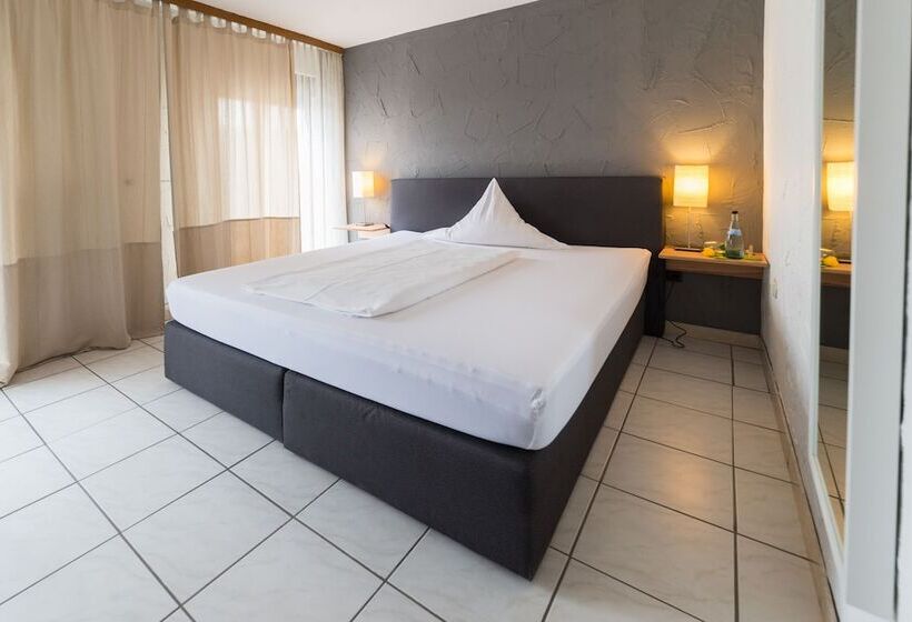 スタンダードルーム, Landgasthaus Sockenbacher Hof