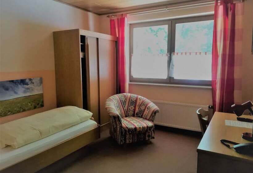 غرفة قياسية فردية, Landgasthof Schwarz