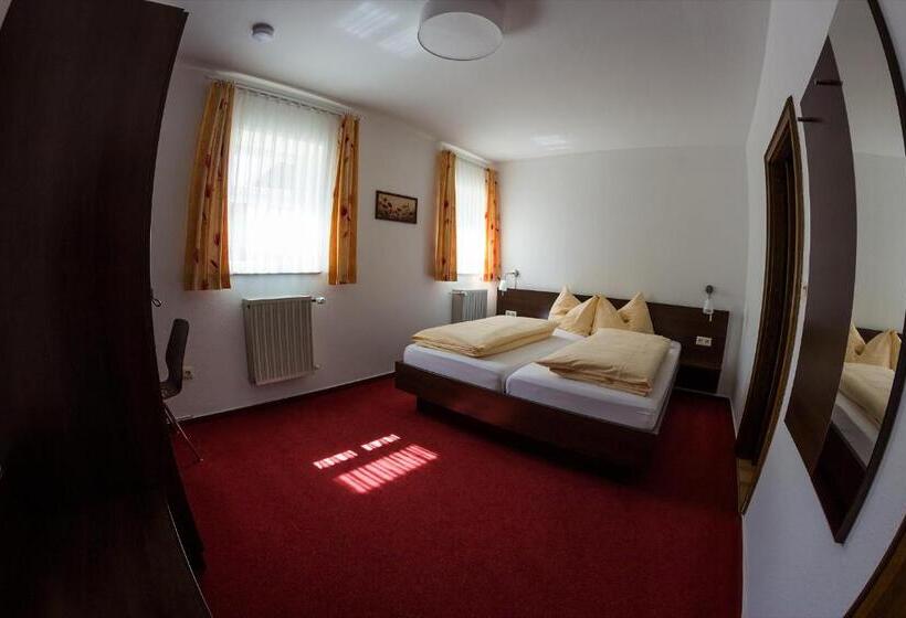 スタンダードルーム, Ratskeller Niederurff   Hotel & Restaurant