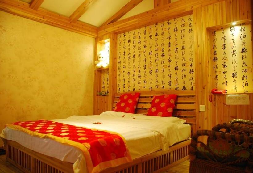 Standart Oda, Mount Emei Teddy Bear Hotel玩具熊酒店