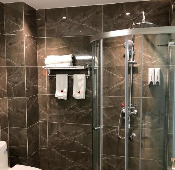 Superior Oda, Mount Emei Teddy Bear Hotel玩具熊酒店