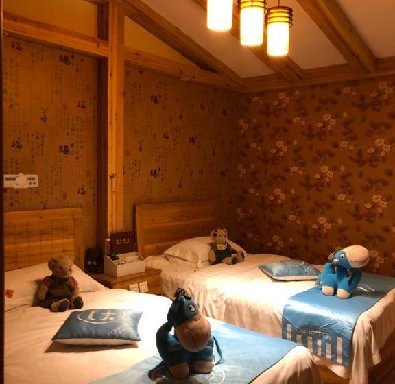 スタンダードルーム, Mount Emei Teddy Bear Hotel玩具熊酒店