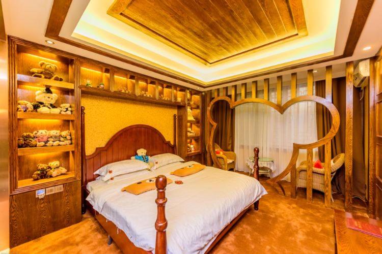 テーマパークスタンダードルーム, Mount Emei Teddy Bear Hotel玩具熊酒店