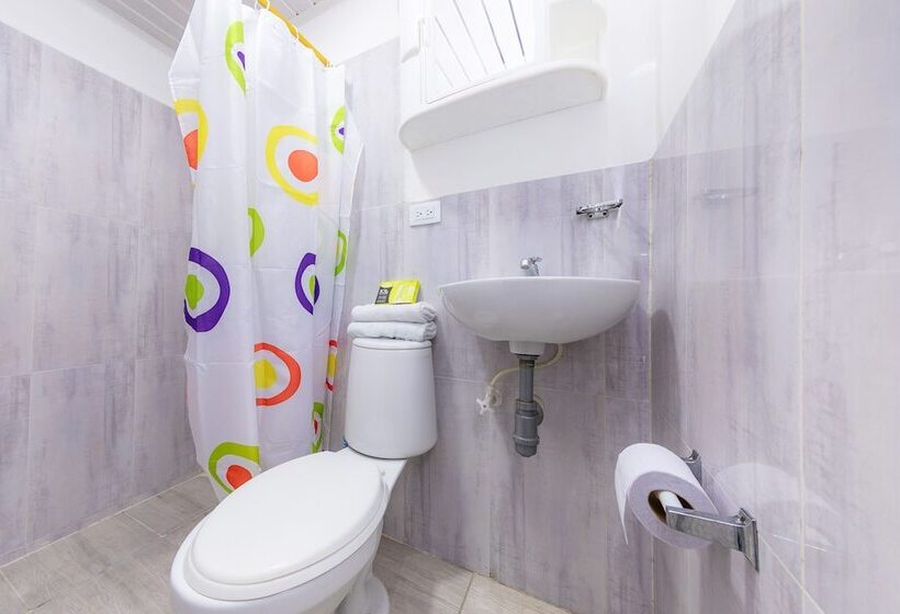 패밀리 룸, Vegas Sergio