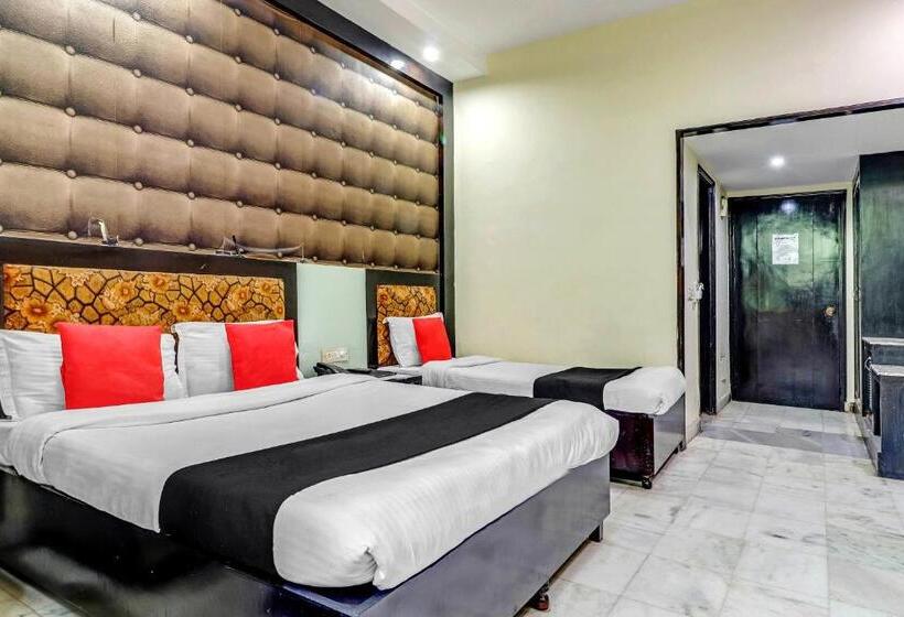 غرفة كومفورت ثلاثية, O Grand Central