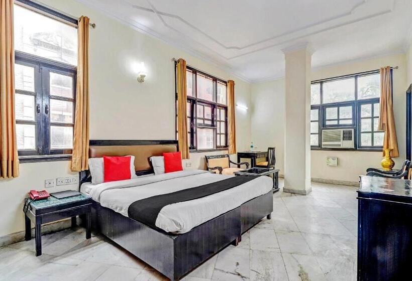 غرفة كومفورت ثلاثية, O Grand Central