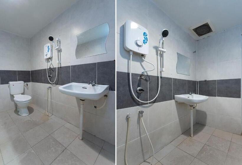 Quarto standard, Oyo 90254 D Anugerah