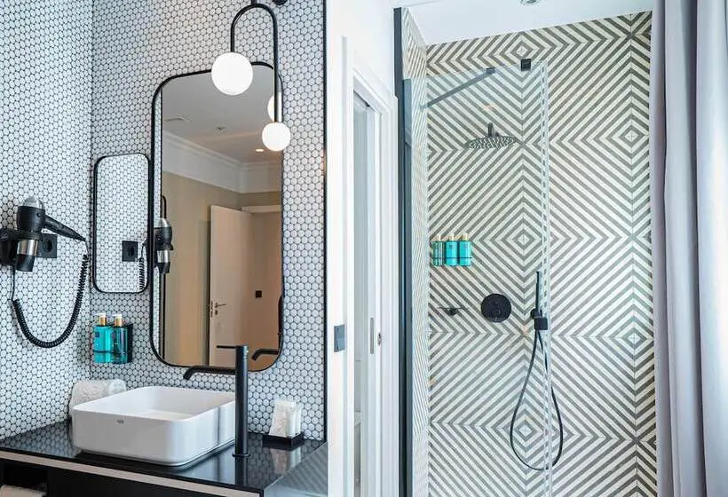 سوئیت 2 خوابه, Smartrental Collection Gran Via Capital