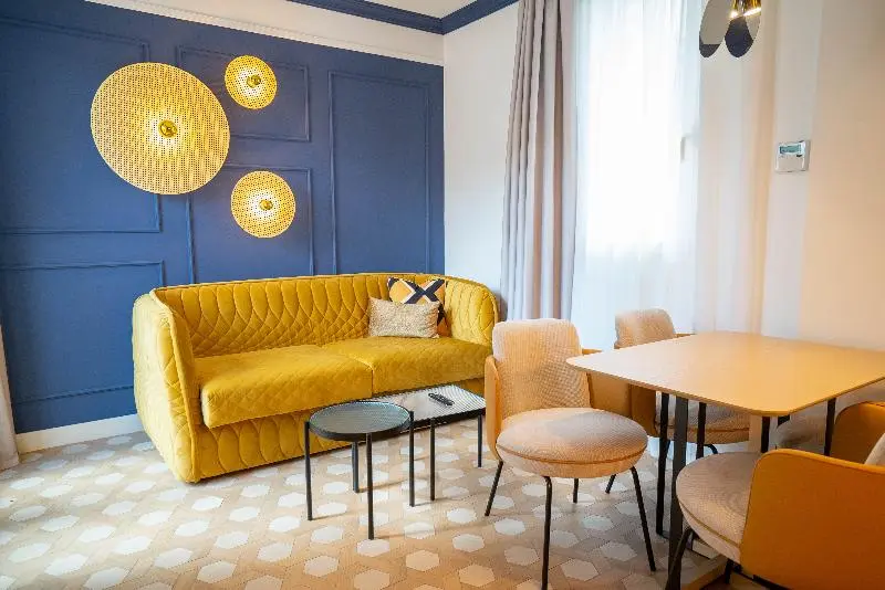 سوئیت 2 خوابه, Smartrental Collection Gran Via Capital