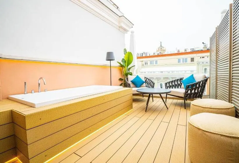 سوئیت 2 خوابه, Smartrental Collection Gran Via Capital