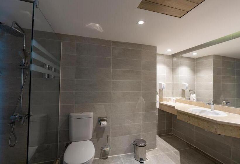 سوییت جونیور با چشمانداز دریا, Seven Seas Jolie Bay - Ultra All Inclusive