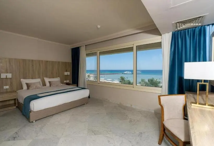 سوییت جونیور با چشم‌انداز دریا, Seven Seas Jolie Bay - Ultra All Inclusive