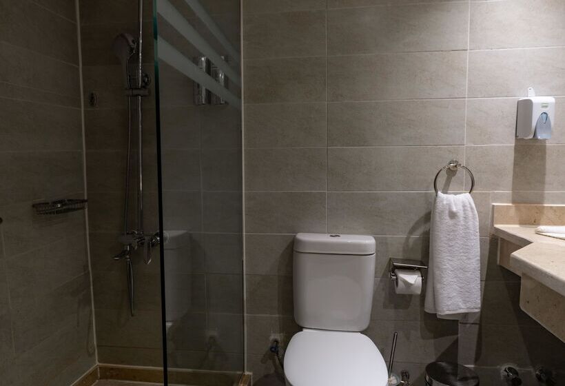 اتاق استاندارد با چشمانداز استخر, Seven Seas Jolie Bay - Ultra All Inclusive