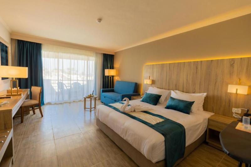 اتاق استاندارد با چشمانداز استخر, Seven Seas Jolie Bay - Ultra All Inclusive