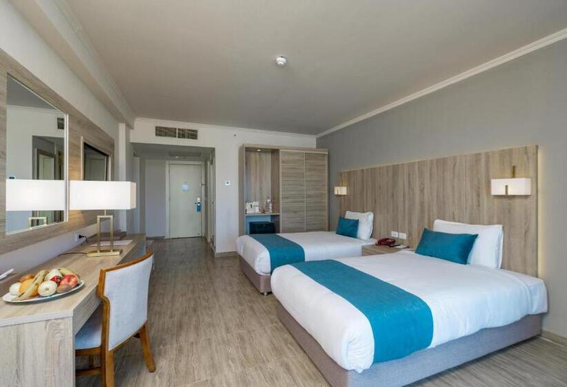 اتاق لوکس با چشمانداز دریا, Seven Seas Jolie Bay - Ultra All Inclusive