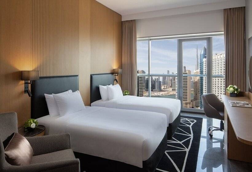 اتاق لوکس, The First Collection Dubai Business Bay
