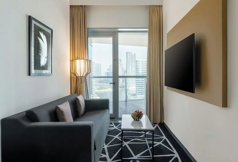 سوییت اجرایی, The First Collection Dubai Business Bay