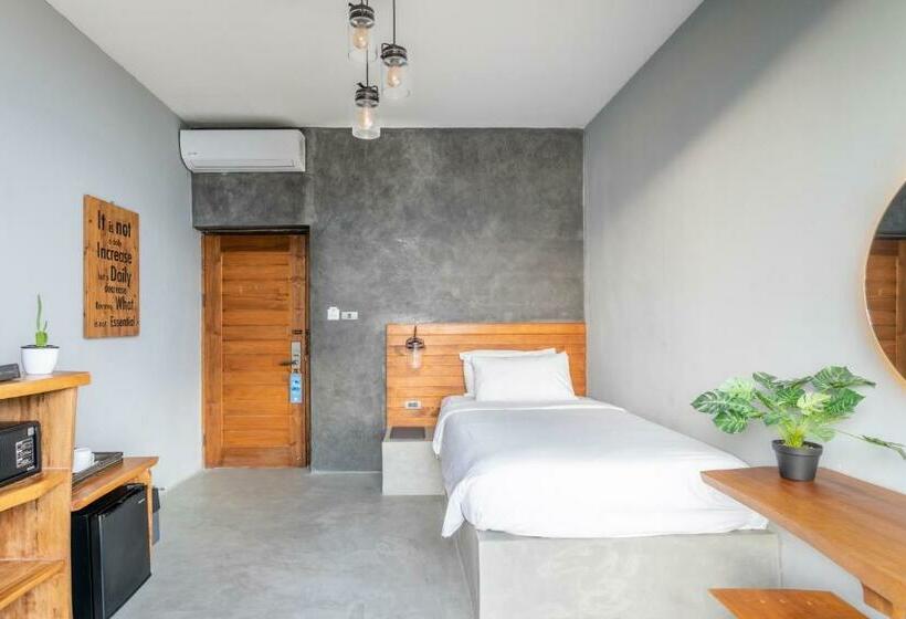 اتاق استاندارد یک نفره, Vikasa Yoga Retreat