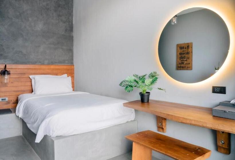 اتاق استاندارد یک نفره, Vikasa Yoga Retreat