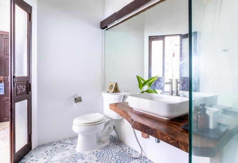 اتاق سوپریور با چشمانداز دریا, Vikasa Yoga Retreat