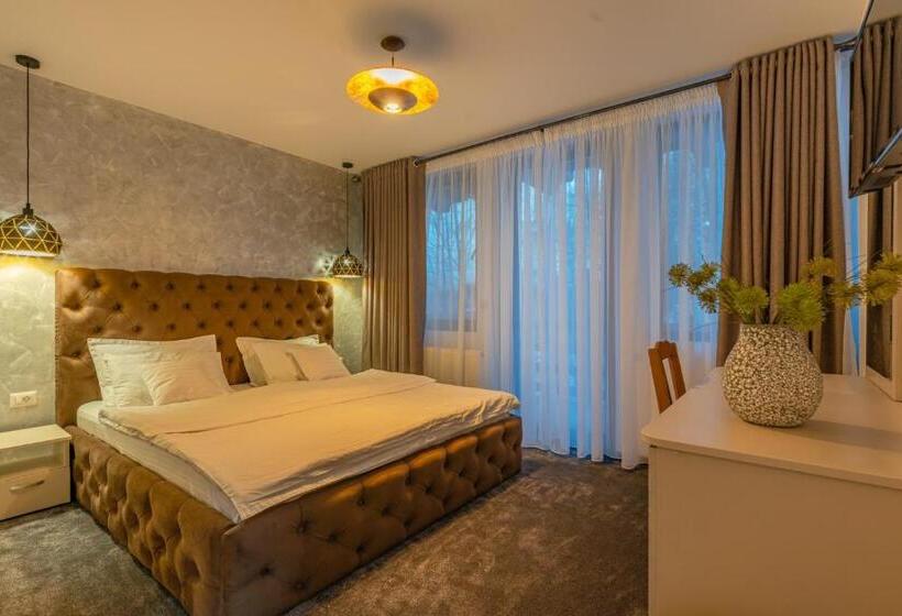 1间卧室的房子, Iris Predeal