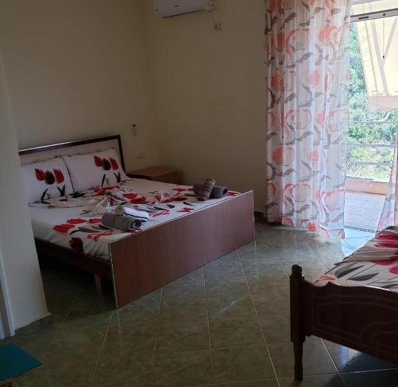 اتاق لوکس, Vila Zaho