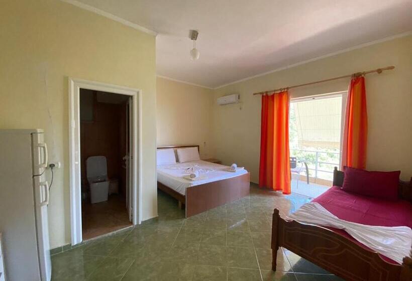 اتاق لوکس, Vila Zaho