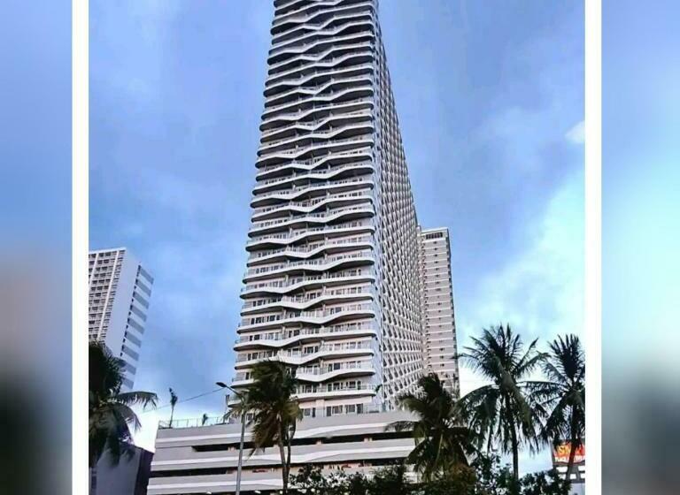 سوییت خانوادگی, Jk Coastal Inn