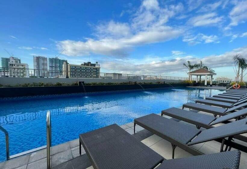 سوییت خانوادگی, Jk Coastal Inn