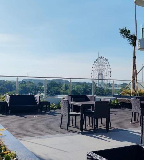 سوییت خانوادگی, Jk Coastal Inn