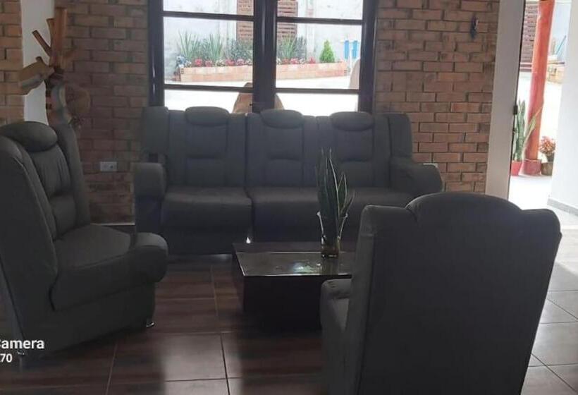 デラックスルーム, Casa Hotel Villa Lorena