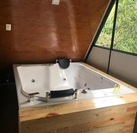 シャレー・スペリアー1寝室, Solarte Hostel