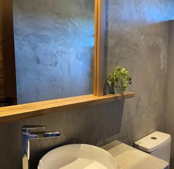 スーペリアファミリールーム, Teça Suites