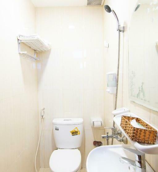 اتاق سوپریور با تخت بزرگ, Thu Thai