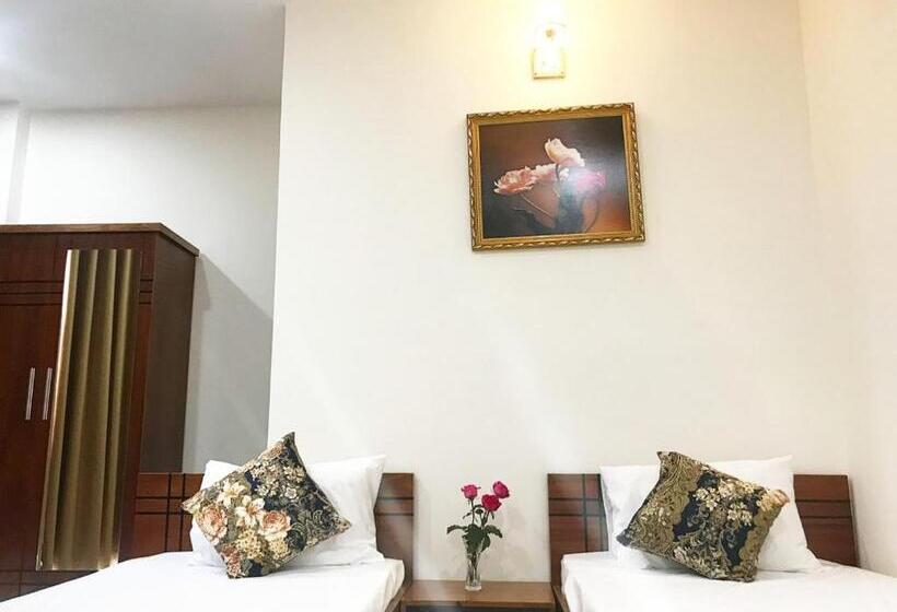 اتاق استاندارد, Thu Thai