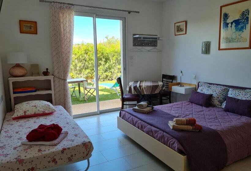 חדר סטנדרט, Chambres D Hôtes B&b La Bergeronnette Avec Piscine Couverte Chauffée