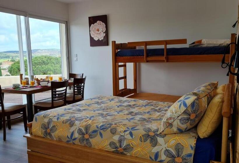 חדר משפחתי, Chambres D Hôtes B&b La Bergeronnette Avec Piscine Couverte Chauffée