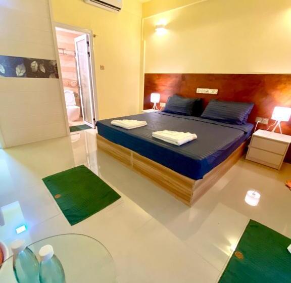 اتاق سوپریور با تخت بزرگ, Sands Grand