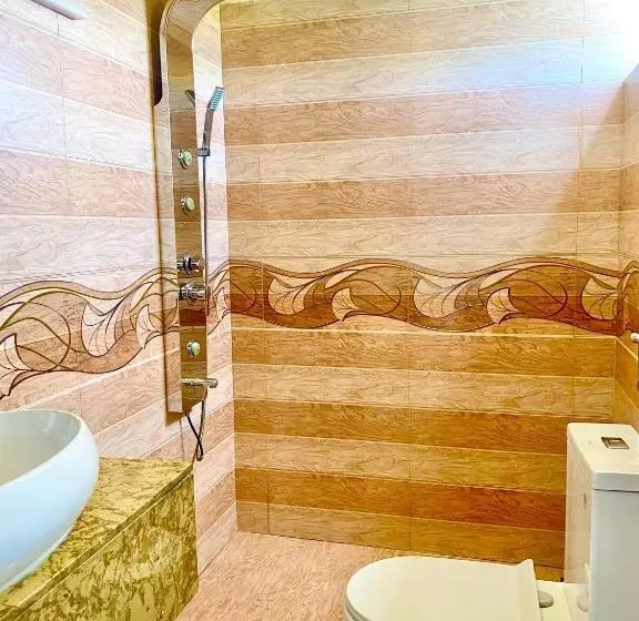 اتاق لوکس خانوادگی, Sands Grand