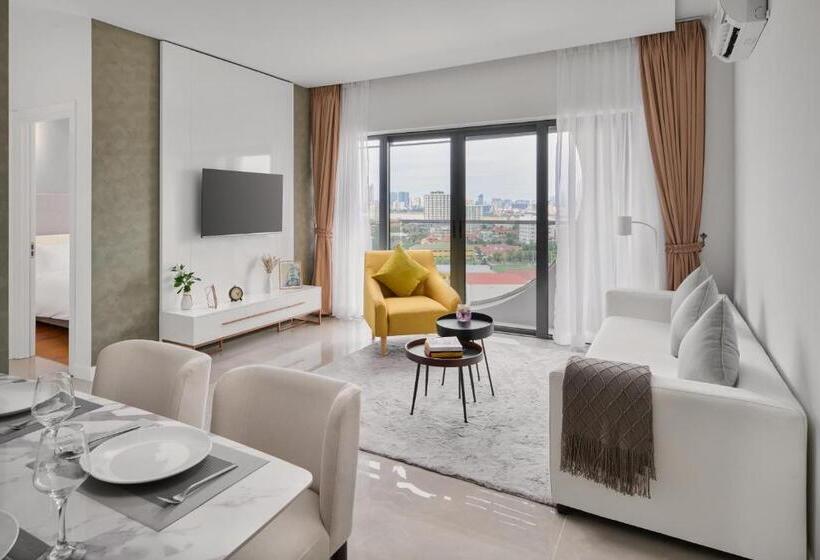 Люкс 3 Спальни, The Peninsula Phnom Penh