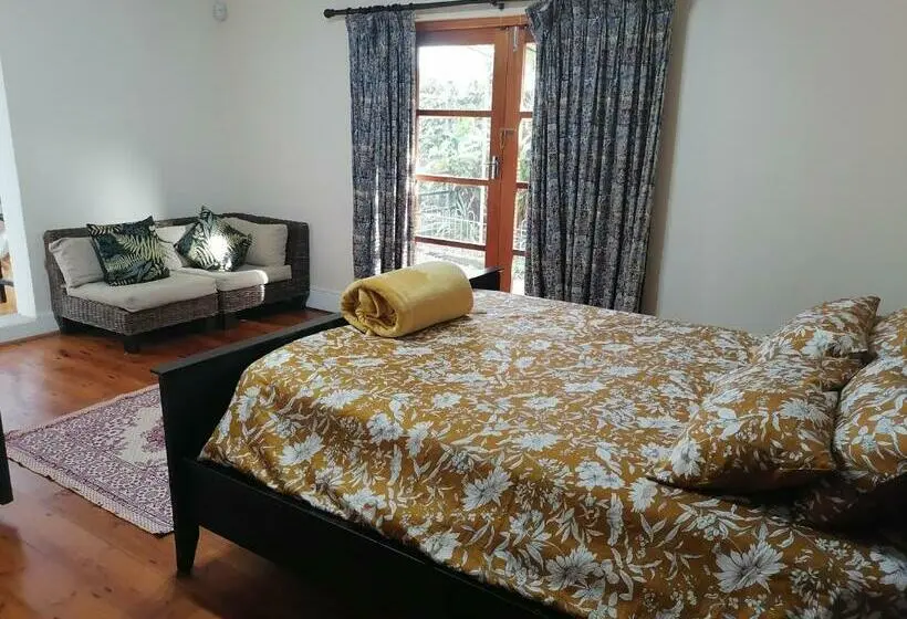 آپارتمان 1 خوابه با چشم‌انداز باغ, 33 On Smuts Selborne