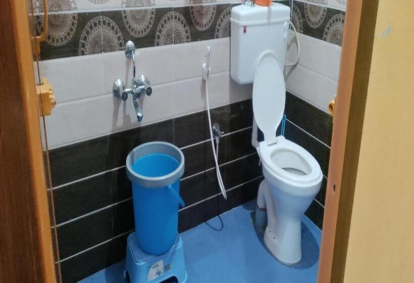 חדר אקונומי, Staymaker Prince Of Kalasa