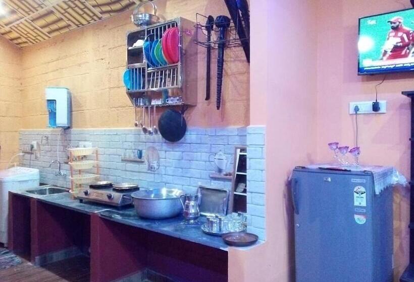 חדר משפחתי דלוקס, Staymaker Prince Of Kalasa