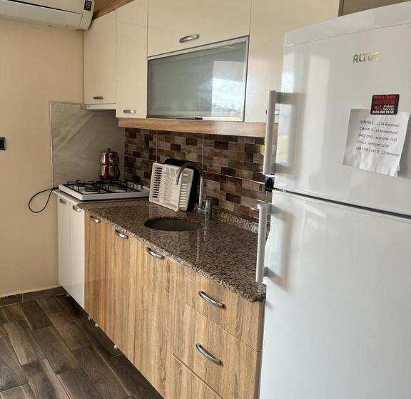 Апартаменты 2 Спальни, çırpan Apart Otel