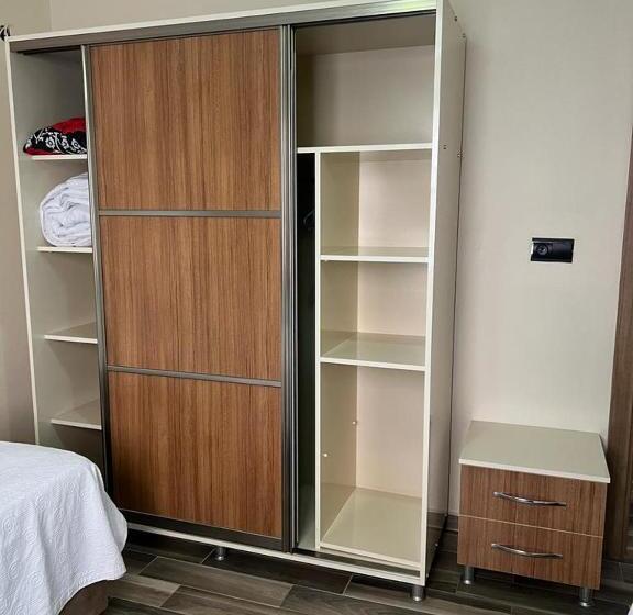 Апартаменты 2 Спальни, çırpan Apart Otel