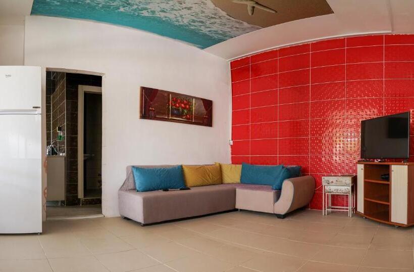 דירת חדר בקומת קרקע, çırpan Apart Otel