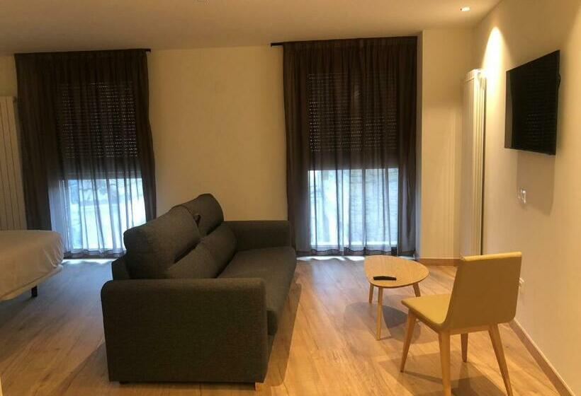Estudio Familiar, Monte Perdido