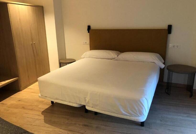 استودیو خانوادگی, Monte Perdido