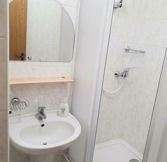 标准间, Penzión šafran