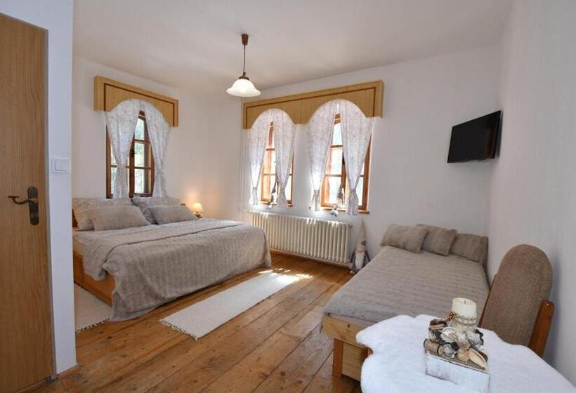 三人经典房间, Penzión šafran